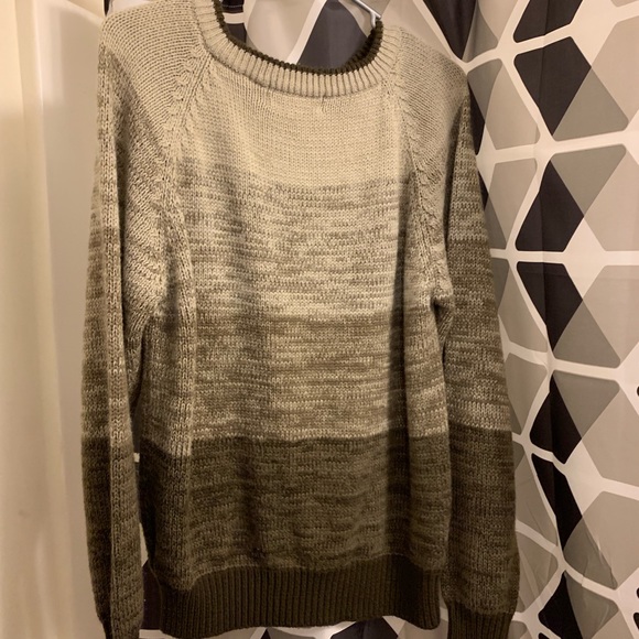 Sweater - Picture 2 of 2